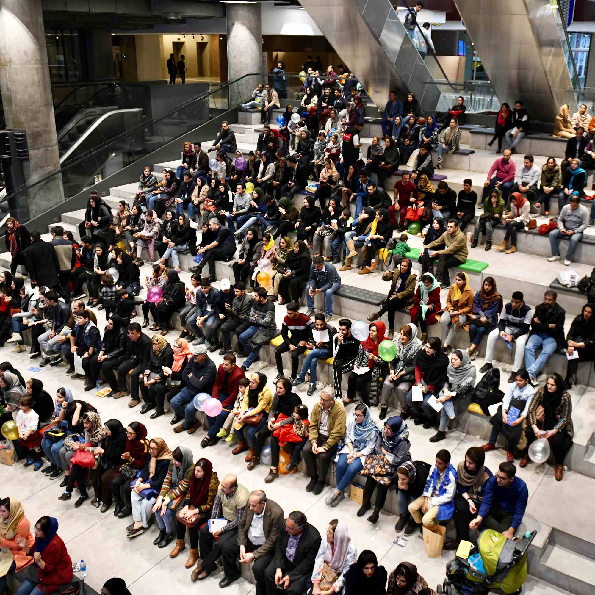 تولد یک سالگی مجموعه فرهنگی سینمایی هنر شهر آفتاب